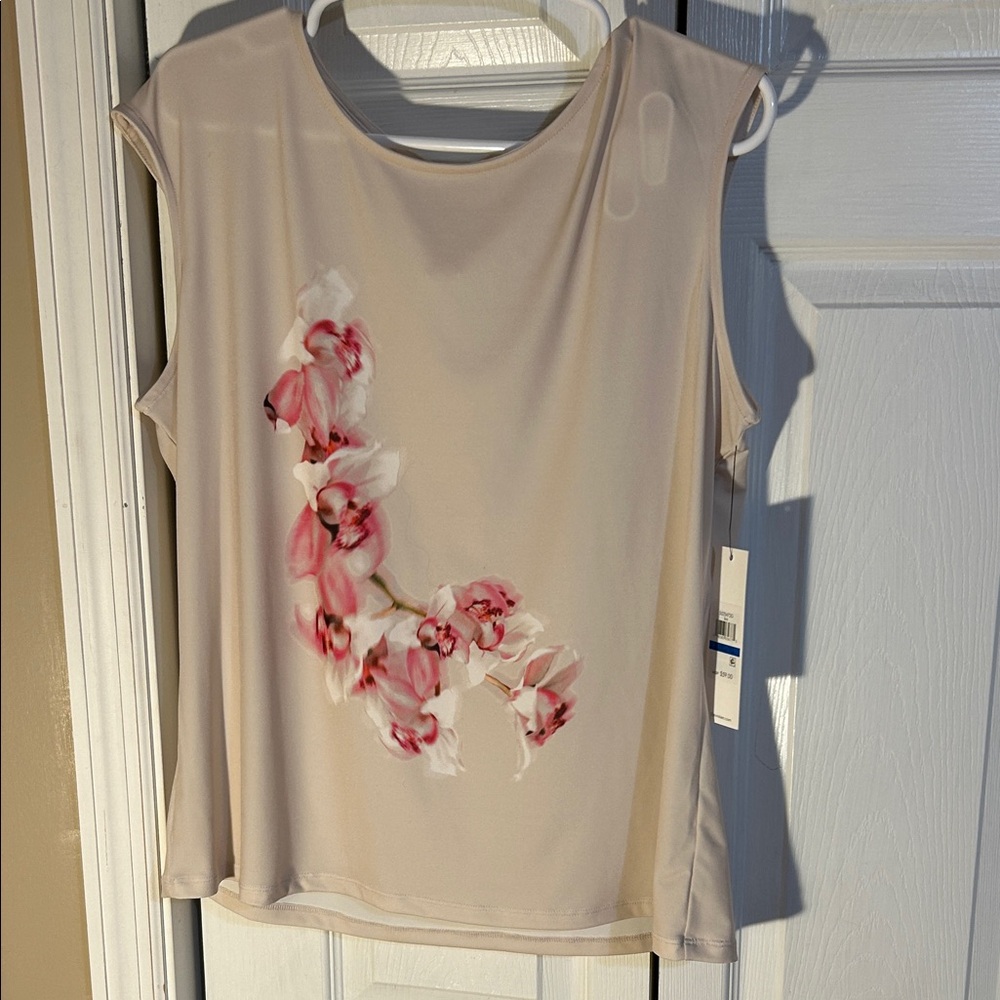 NWT Calvin Klein top